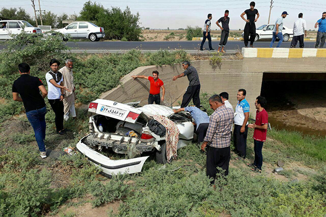 87467 146 مرگ‌راننده در سقوط خودرو در جاده شوش اندیمشک/عکس