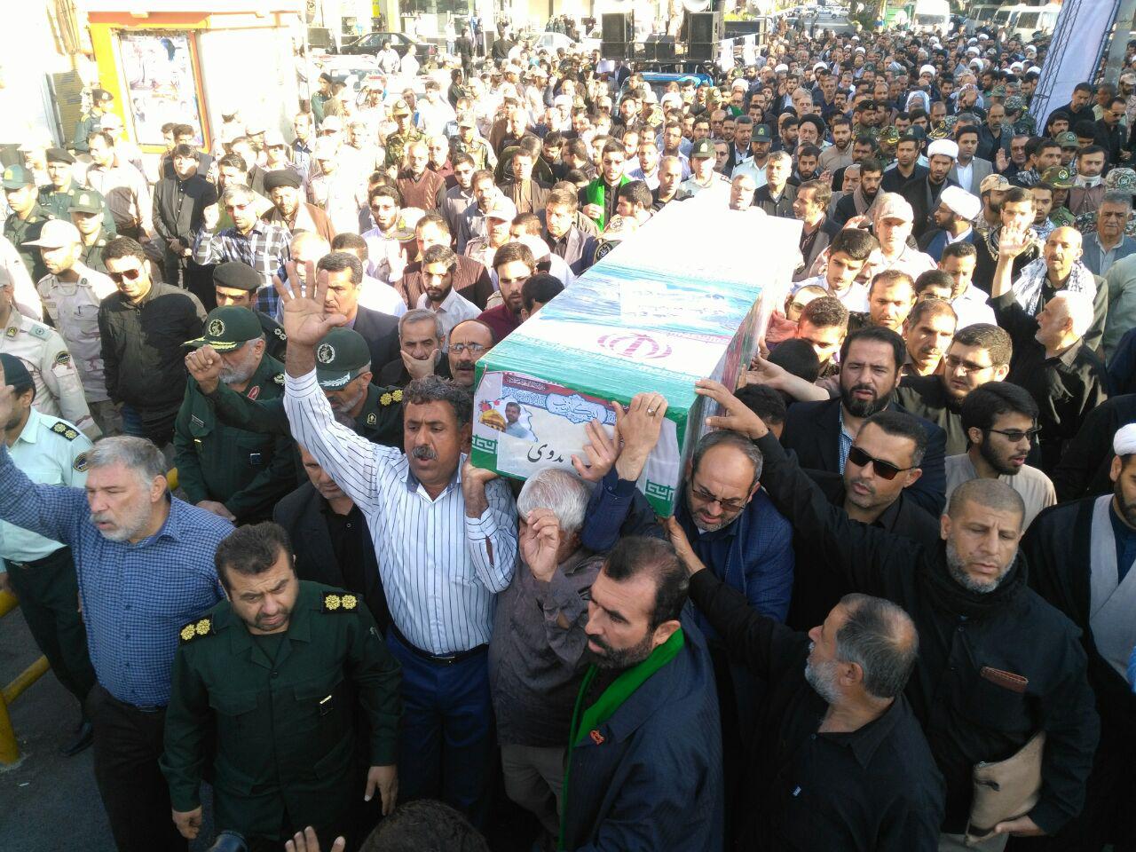 n82731400 71992517 پیکر پاک یک شهید مدافع حرم در اهواز تشییع و خاکسپاری شد