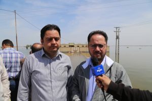 IMG 20190413 WA0021 300x200 تاکنون ۲۵۰ مدرسه دچار آب گرفتگی شده که ۶۴ مدرسه بر اثر پدیده سیلاب در خوزستان تخریب شده است