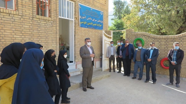 IMG 20211215 WA0018 بازدید مدیر آموزش و پرورش عشایر خوزستان از پژوهش سرای عشایری استان