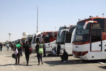 169098161 1 پرداخت تسهیلات بازسازی به رانندگان مینی‌بوس و اتوبوس در خوزستان آغاز شد