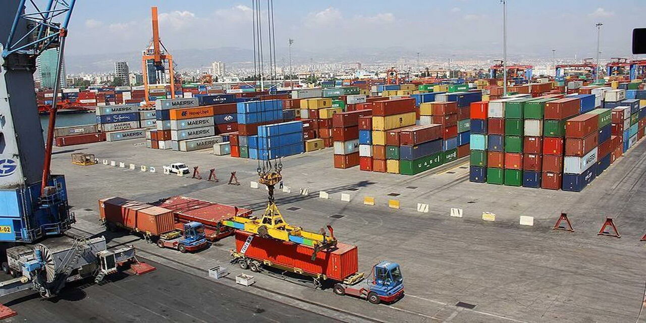 169419034 1 صادرات غیرنفتی ۵.۵ میلیارد دلار کالا از مرزهای خوزستان