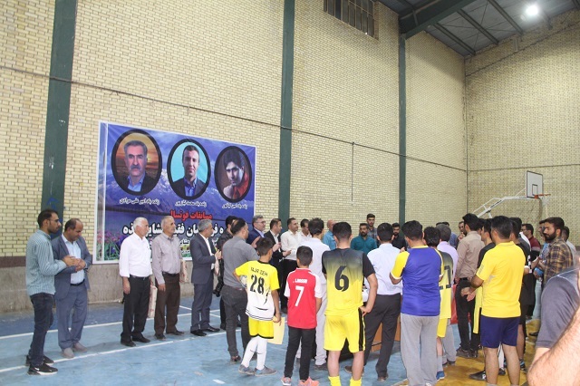  برگزاری مسابقات فوتسال جام همکاران فقید آموزش عشایرشهرستان ایذه