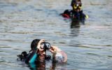  امدادگران درپی یافتن دختر مفقود شده در رودخانه کارون