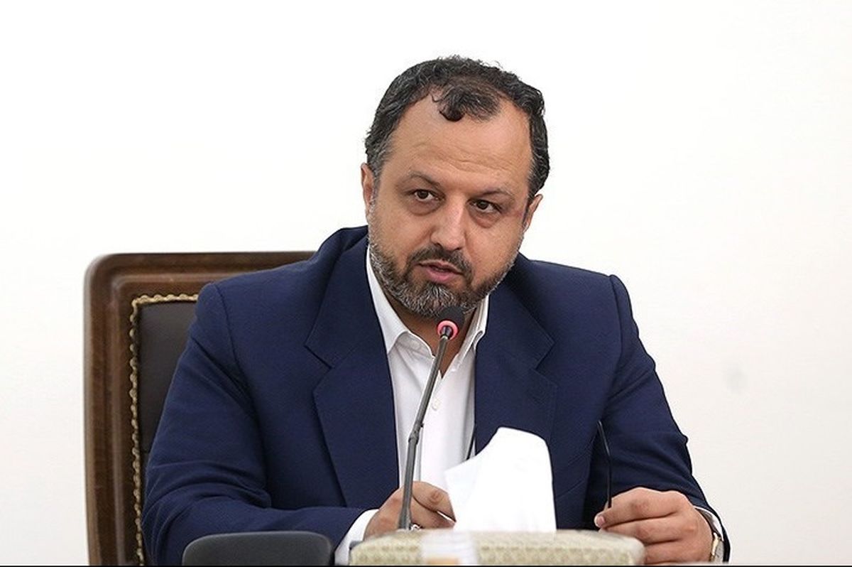 خاندوزی حداقل حقوق کارکنان در سال ۱۴۰۲