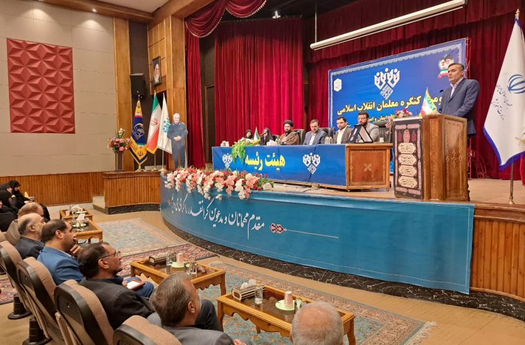 IMG 20230813 114958 426 760x500 نباید دولت را از نعمت مدیران جوان و شایسته به دلیل نداشتن رزومه محروم کرد